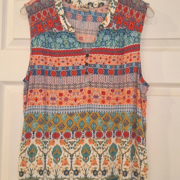 One World, XL, Woman's Multi-Color Top - Picture 9 of 9